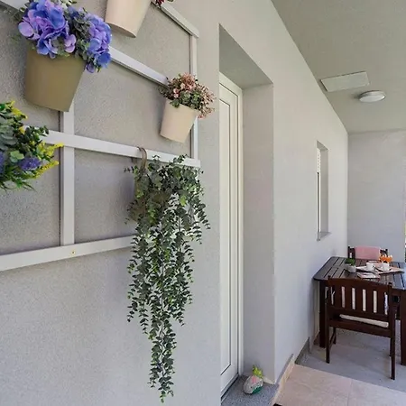 Apartment Anna In *